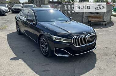 Седан BMW 7 Series 2019 в Тернополе