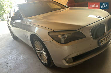 Седан BMW 7 Series 2011 в 