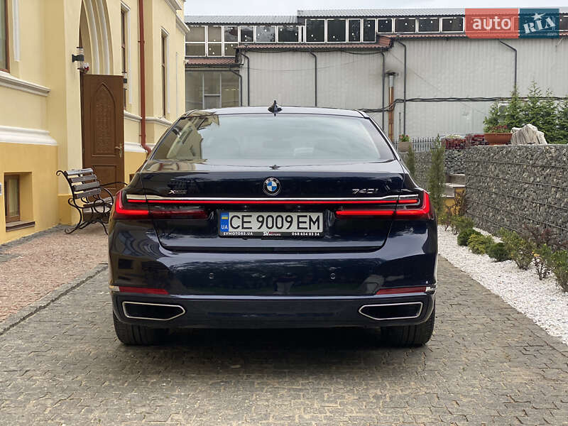 Седан BMW 7 Series 2020 в Черновцах