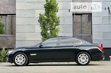 Седан BMW 7 Series 2012 в Луцьку