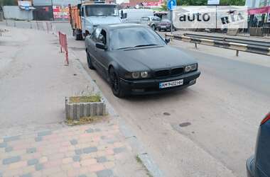 Седан BMW 7 Series 1997 в Чуднові