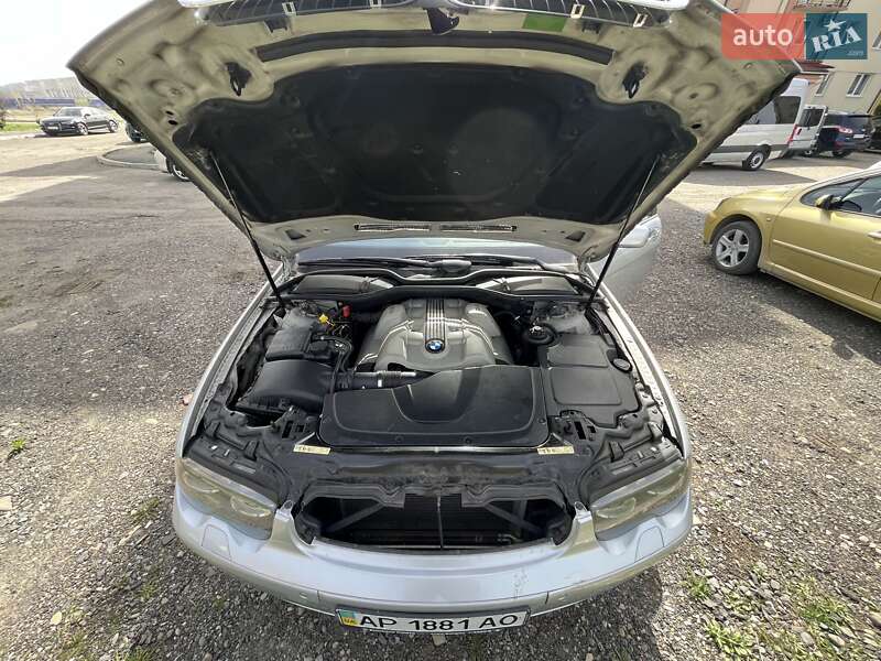 Седан BMW 7 Series 2004 в Києві