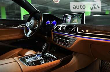 Седан BMW 7 Series 2016 в Киеве