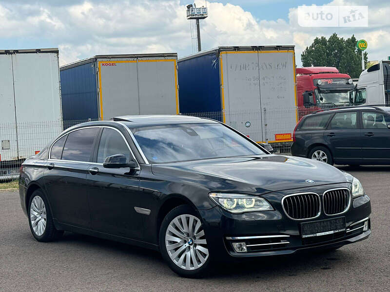 Седан BMW 7 Series 2015 в Ковеле