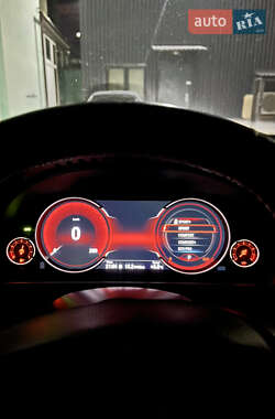 Седан BMW 7 Series 2011 в 