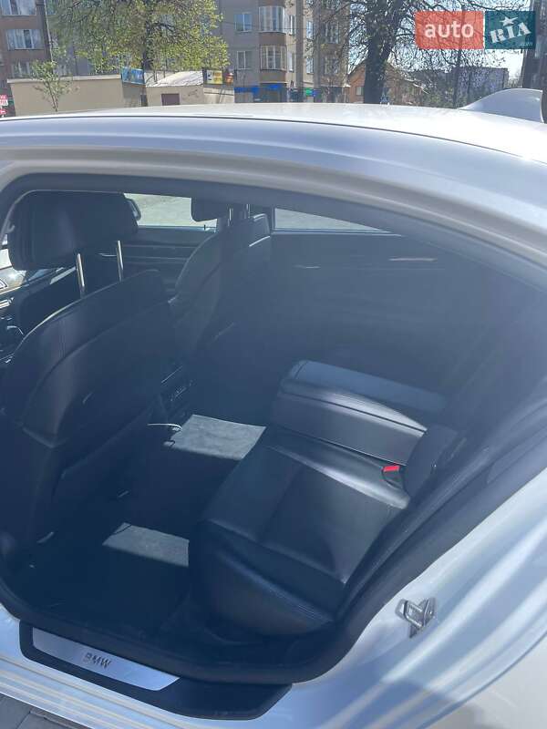 Седан BMW 7 Series 2012 в Івано-Франківську фото 25 Седан BMW 7 Series 2012 в Івано-Франківську