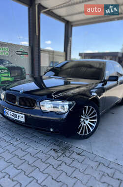 Седан BMW 7 Series 2004 в 