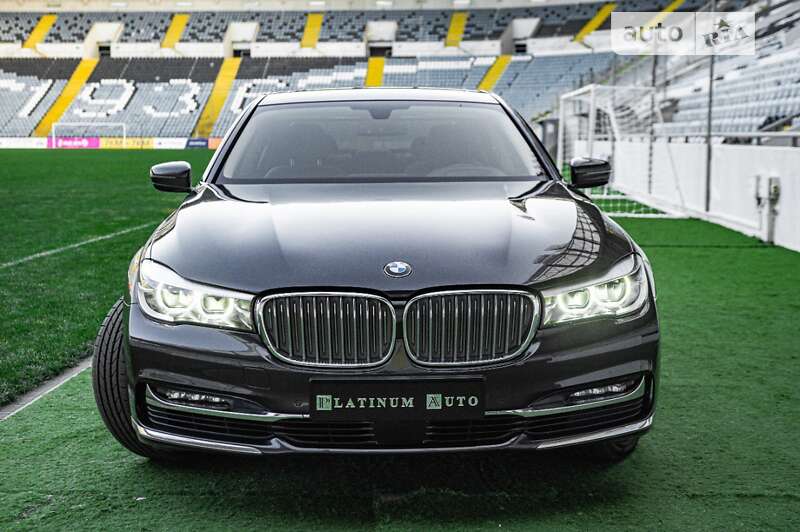 Седан BMW 7 Series 2016 в Одессе