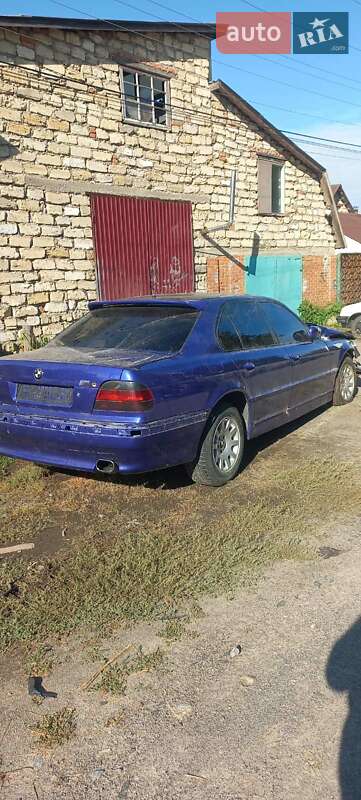 Седан BMW 7 Series 1996 в Баре
