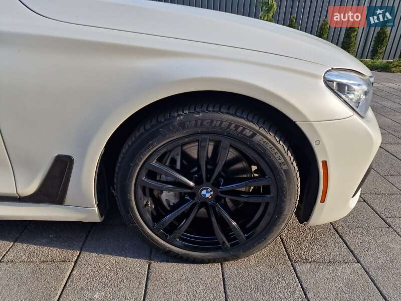Седан BMW 7 Series 2017 в Киеве фото 11 Седан BMW 7 Series 2017 в Киеве