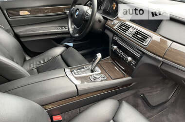 Седан BMW 7 Series 2009 в Софиевской Борщаговке