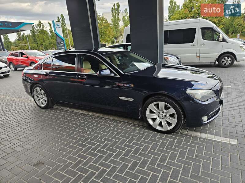 Седан BMW 7 Series 2009 в Одесі