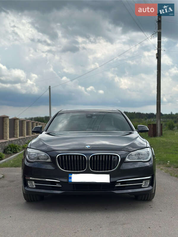 BMW 7 Series 2012