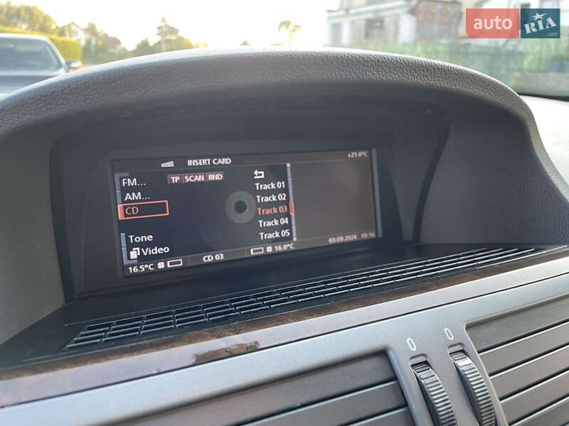 Седан BMW 7 Series 2001 в Львові