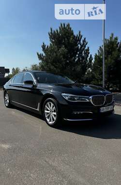 Седан BMW 7 Series 2015 в Киеве