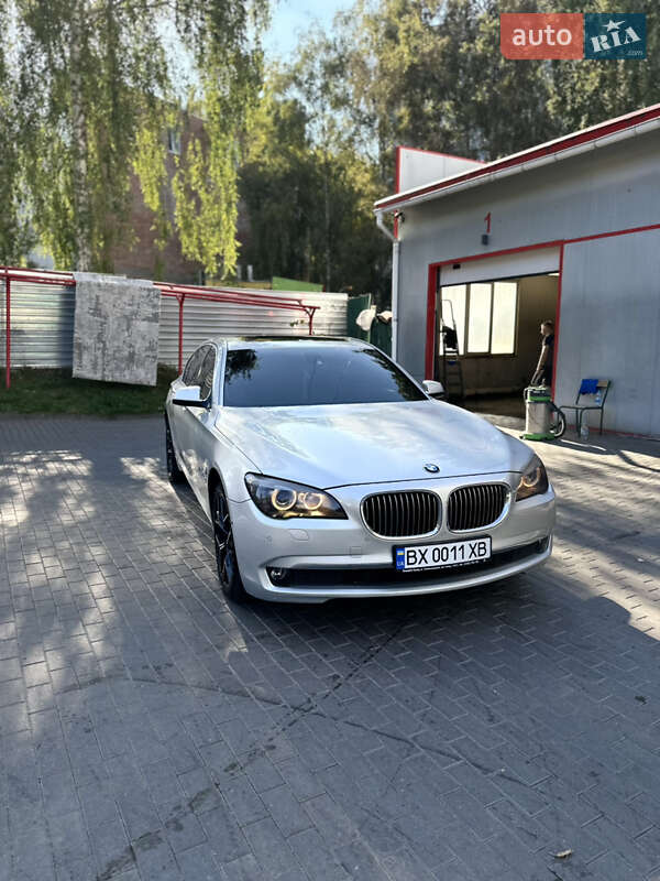 Седан BMW 7 Series 2011 в Хмельницком фото 4 Седан BMW 7 Series 2011 в Хмельницком