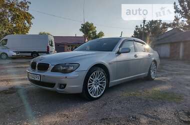 Седан BMW 7 Series 2005 в Измаиле