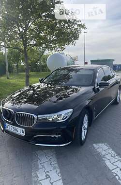 Седан BMW 7 Series 2017 в Отинії