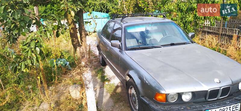 Седан BMW 7 Series 1989 в Фастові