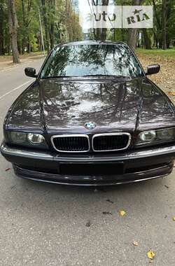 Седан BMW 7 Series 1995 в Чернівцях