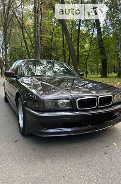 Седан BMW 7 Series 1995 в Черновцах