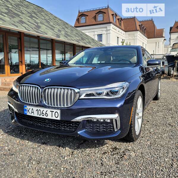 Седан BMW 7 Series 2017 в Киеве