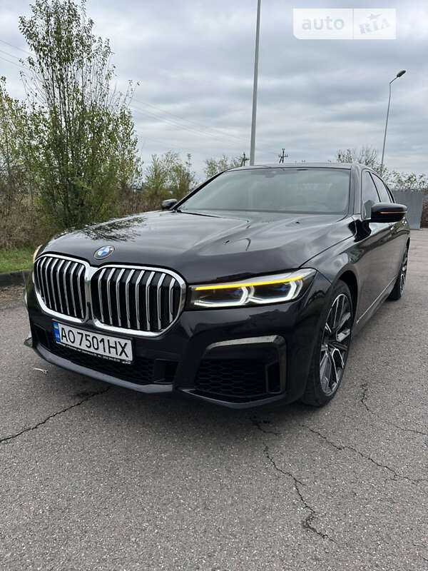 Седан BMW 7 Series 2019 в 