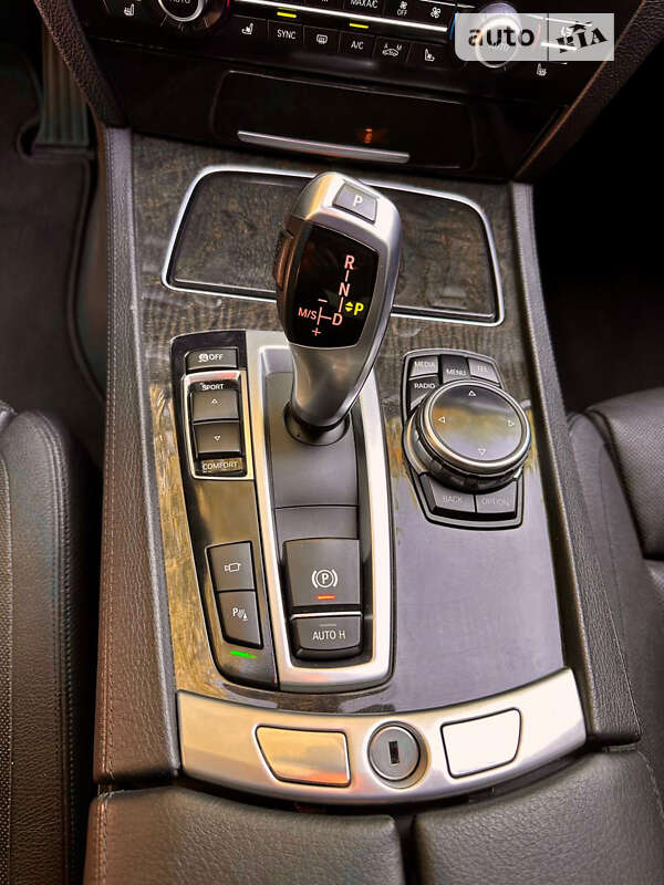 Седан BMW 7 Series 2014 в Шепетівці
