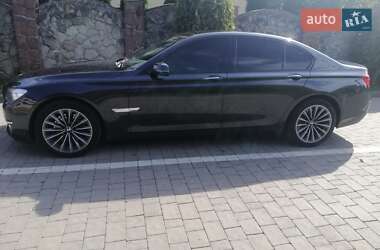 Седан BMW 7 Series 2013 в Львове