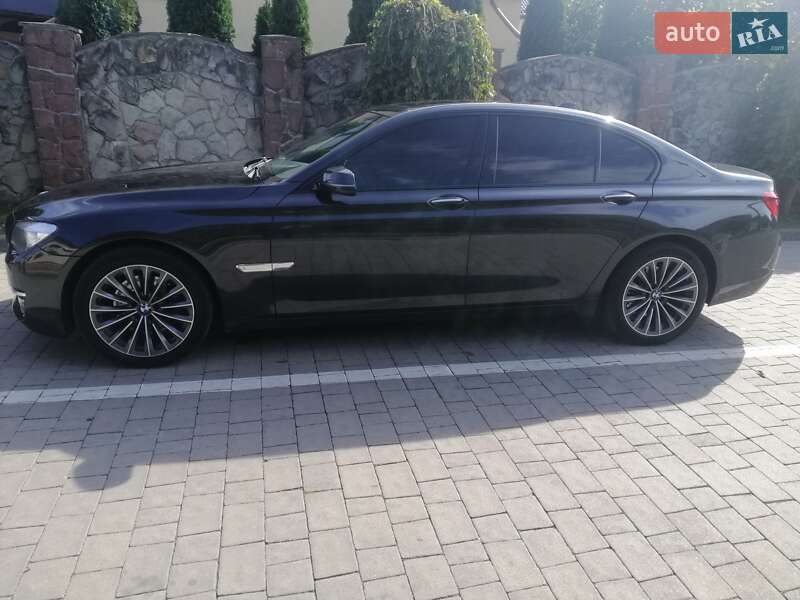 Седан BMW 7 Series 2013 в Львове фото 33 Седан BMW 7 Series 2013 в Львове