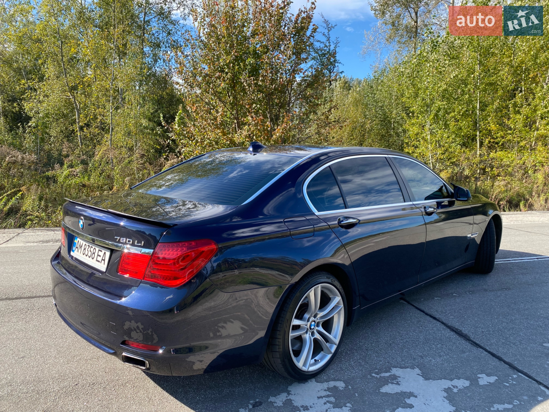 2010 BMW 7er - мініатюра 7
