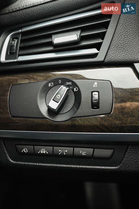 Седан BMW 7 Series 2012 в Одессе