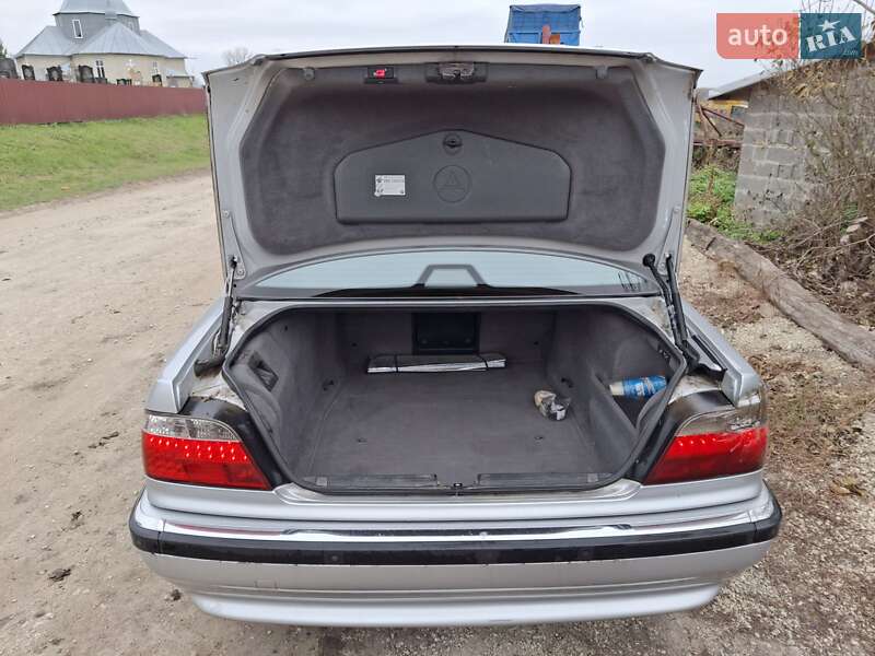 Седан BMW 7 Series 2001 в Хмельницькому