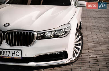 Седан BMW 7 Series 2016 в 