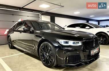 Седан BMW 7 Series 2019 в Львове