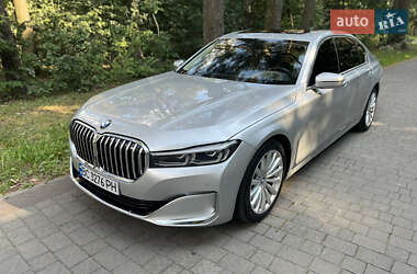 Седан BMW 7 Series 2020 в Львові