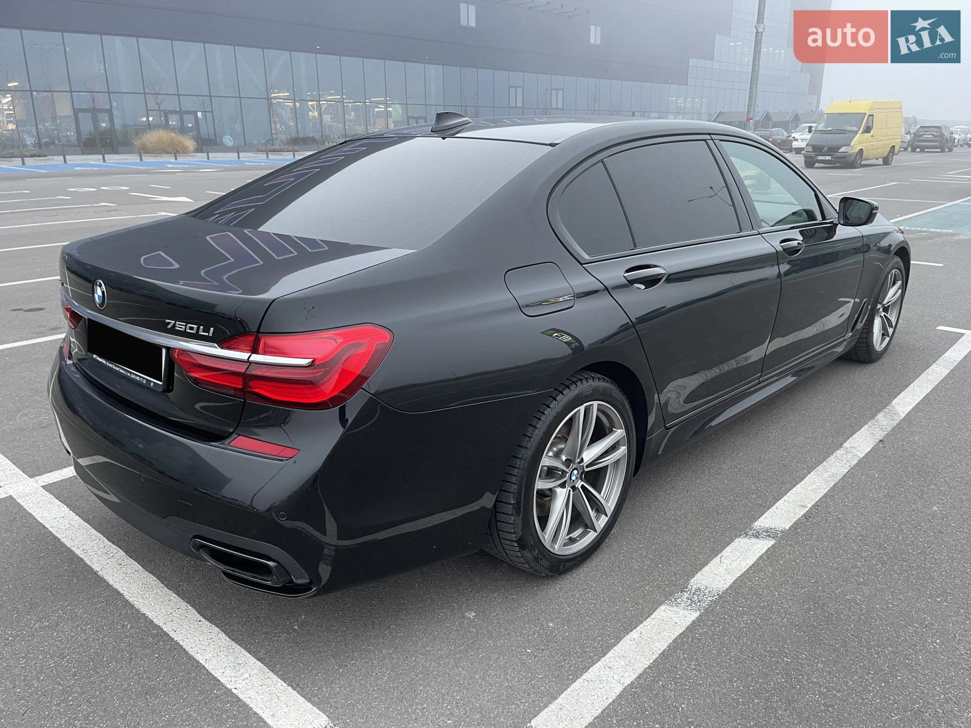 2017 BMW 7er - мініатюра 25