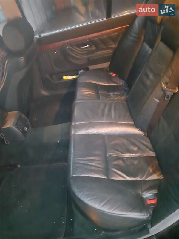 Седан BMW 7 Series 1998 в Запорожье