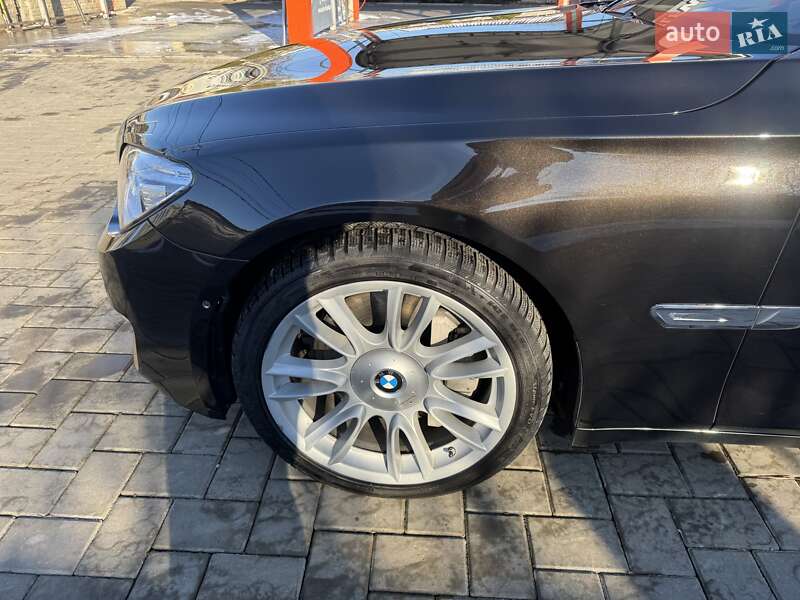 Седан BMW 7 Series 2014 в Черновцах