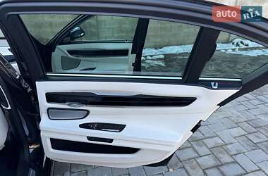 Седан BMW 7 Series 2014 в Черновцах