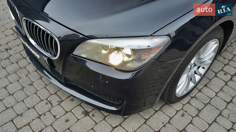 Седан BMW 7 Series 2014 в Львові