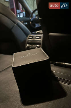 Седан BMW 7 Series 2011 в 