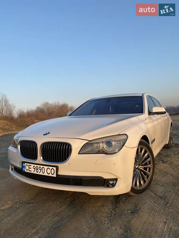 Седан BMW 7 Series 2011 в Черновцах