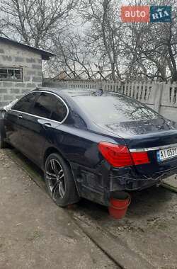 Седан BMW 7 Series 2011 в 