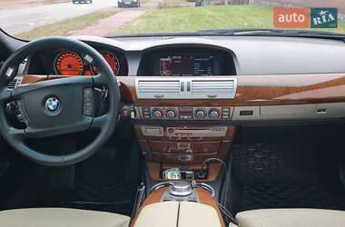 Седан BMW 7 Series 2005 в Боярке