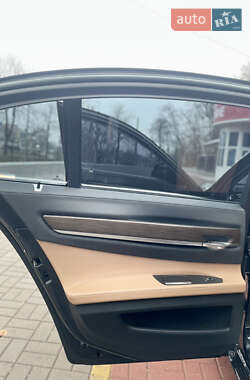 Седан BMW 7 Series 2014 в 