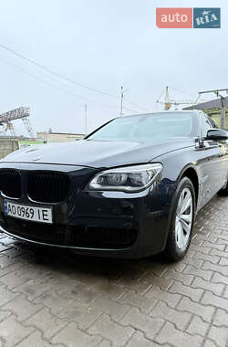 Седан BMW 7 Series 2014 в Мукачевому