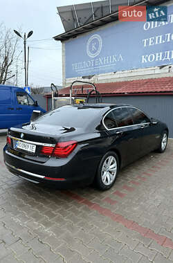 Седан BMW 7 Series 2014 в Мукачевому