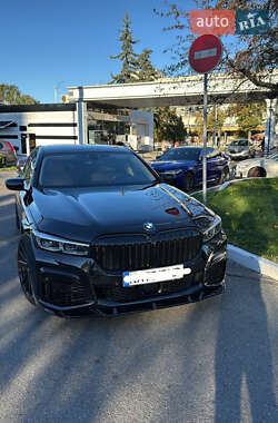 Седан BMW 7 Series 2017 в Киеве