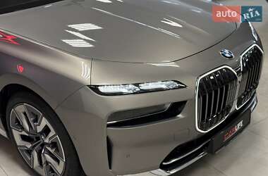 Седан BMW 7 Series 2023 в Тернополі